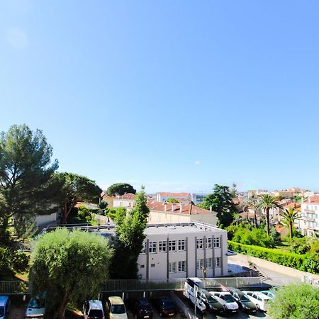 Appartement Le Republique By Apirent #Balcon #Climatisation #Parking à Cannes Extérieur photo