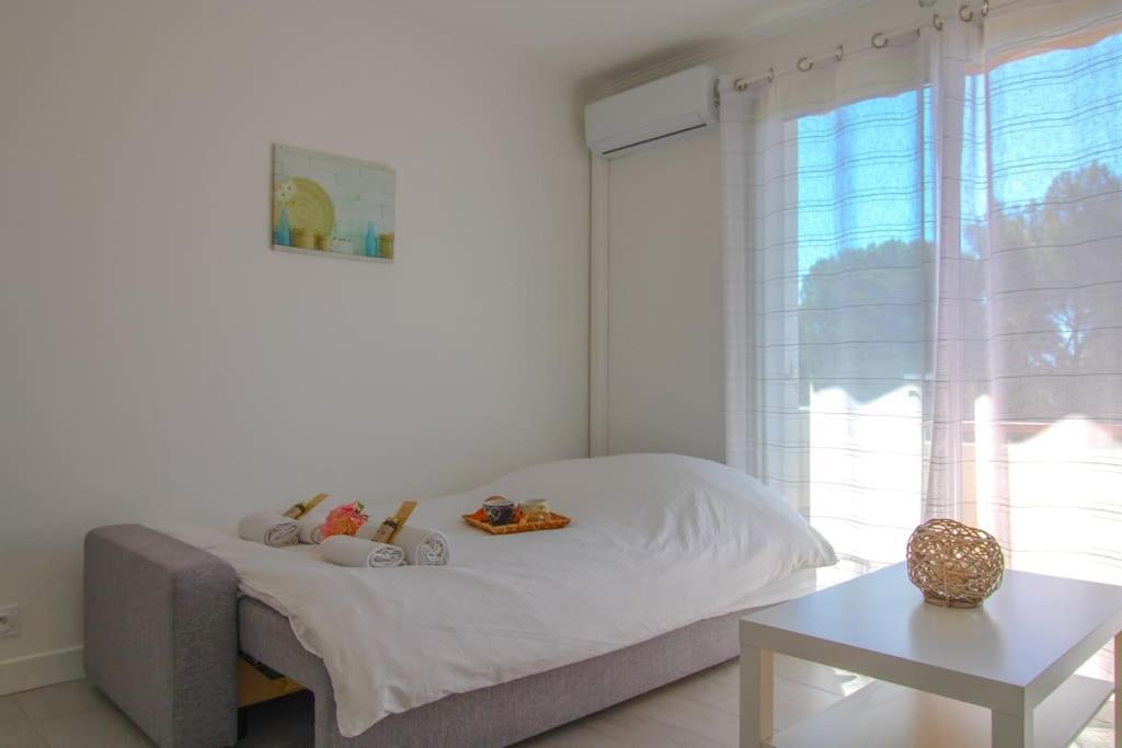 Appartement Le Republique By Apirent #Balcon #Climatisation #Parking à Cannes Extérieur photo