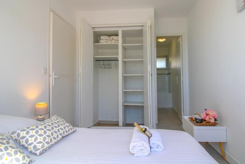 Appartement Le Republique By Apirent #Balcon #Climatisation #Parking à Cannes Extérieur photo