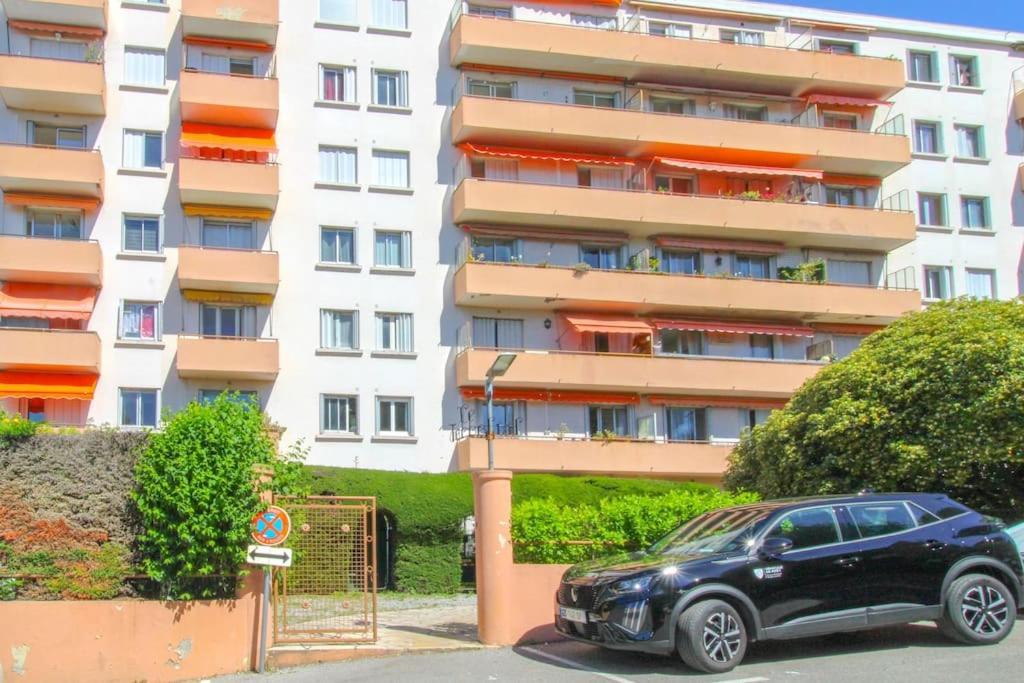 Appartement Le Republique By Apirent #Balcon #Climatisation #Parking à Cannes Extérieur photo